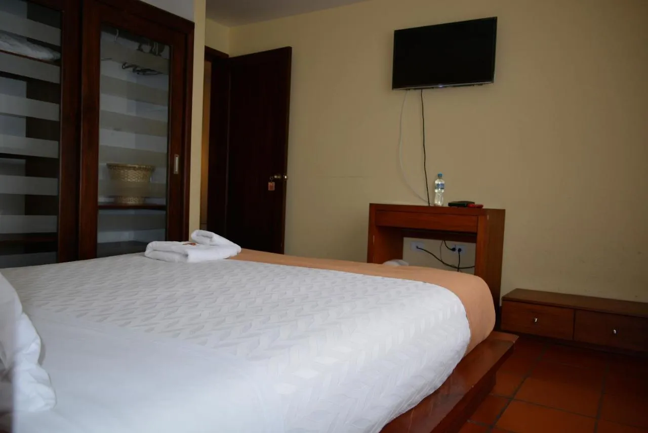 Hotel Casa Kolping كويتو الإكوادور