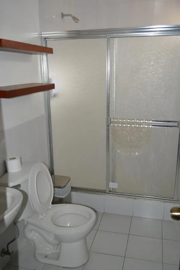 Hotel Casa Kolping Quito 0*,
